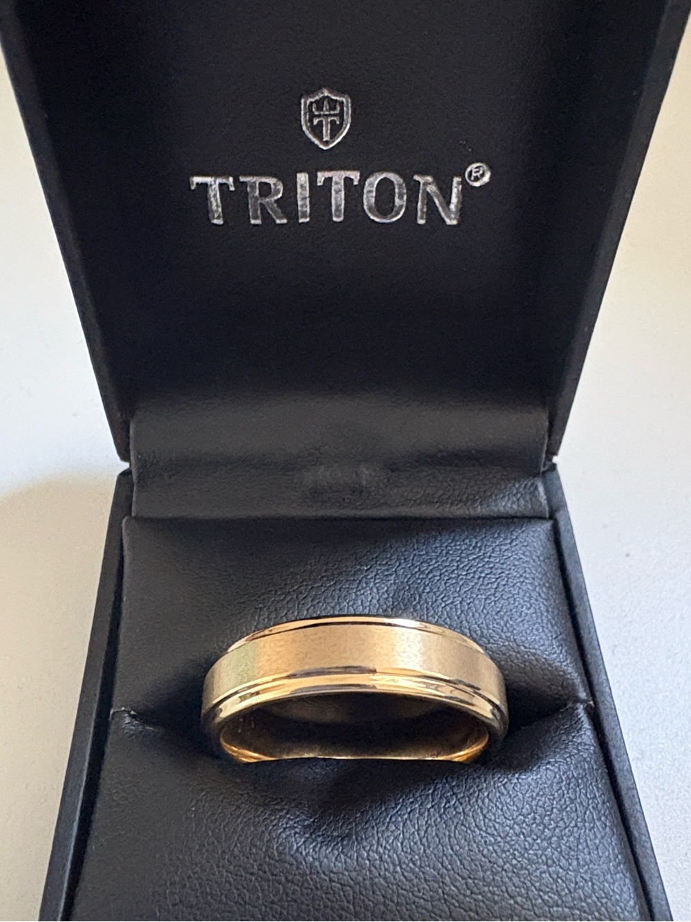 NWT [Triton] 6mm Tungsten Carbide Step Edge Comfort Wedding Band in Gold Mens 11 - Picture 4 of 14